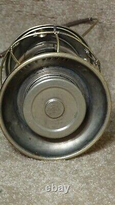 PULLMAN CONDUCTOR RAILROAD LANTERN WithP. Co. SIGNAL CLEAR GLOBE (3)