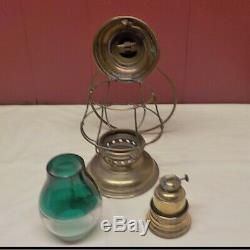 Presentation Bell Bottom Railroad Lantern Green Over Clear Globe Ct Ham 39