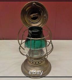 Presentation Bell Bottom Railroad Lantern Green Over Clear Globe Ct Ham 39