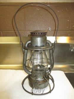 RAILROAD LANTERN DIETZ VESTA BOSTON & MAINE Nice Antique Lantern