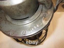RAILROAD LANTERN DIETZ VESTA BOSTON & MAINE Nice Antique Lantern