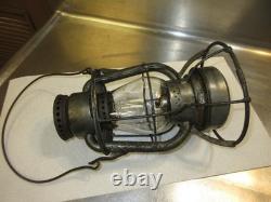 RAILROAD LANTERN DIETZ VESTA BOSTON & MAINE Nice Antique Lantern