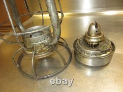RAILROAD LANTERN DIETZ VESTA BOSTON & MAINE Nice Antique Lantern