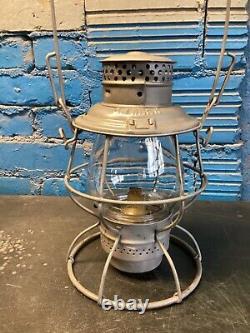 RARE ADLAKE (D. T. I. R. R.)DETROIT TOLEDO & IRONTON RAILROAD LANTERN WithCLEAR GLOBE