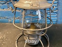 RARE ADLAKE (D. T. I. R. R.)DETROIT TOLEDO & IRONTON RAILROAD LANTERN WithCLEAR GLOBE