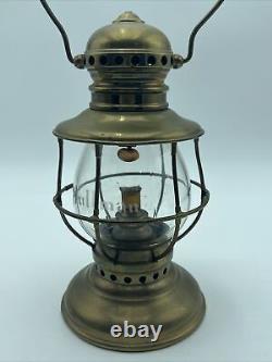 RARE ANTIQUE BRASS PULLMAN CO RAILROAD CONDUCTORS LANTERN With ETCHED GLOBE