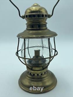 RARE ANTIQUE BRASS PULLMAN CO RAILROAD CONDUCTORS LANTERN With ETCHED GLOBE