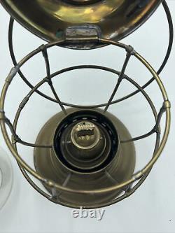 RARE ANTIQUE BRASS PULLMAN CO RAILROAD CONDUCTORS LANTERN With ETCHED GLOBE