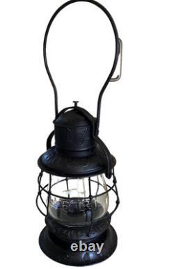 RARE ANTIQUE FITCHBURG RAILROAD LANTERN THOMPSON With FRR GLASS GLOBE ESTATE FIND