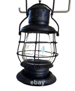 RARE ANTIQUE FITCHBURG RAILROAD LANTERN THOMPSON With FRR GLASS GLOBE ESTATE FIND