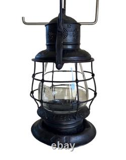 RARE ANTIQUE FITCHBURG RAILROAD LANTERN THOMPSON With FRR GLASS GLOBE ESTATE FIND