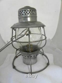 ROCK ISLAND LINES RAILROAD LANTERN Clear Cast CNX Lantern Globe