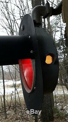 Railroad Crossing Signal Light Modern Ind. Ready to mount witharm. 120v wall plug