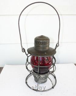 Railroad Lantern DW&P Ry Duluth Winnipeg & Pacific Star Headlight Co. Red Globe