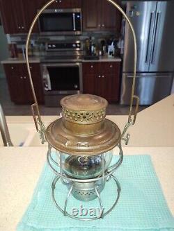 Rare Hocking Valley Railway Lantern with Etched Globe