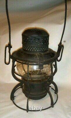 S. Ry. Southern Railway Railroad Lantern with Clear Embossed S. R. Globe