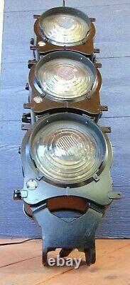 SAFETRAN Systems Corp Rare 3 Lamp Signal Railway Railroad Light Very SAFETRAN Systems Corp Rare 3 Lamp Signal Railway Railroad Light Very