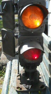 Safetran Red And Amber Railroad Dwarf Signal Free Shipping Safetran