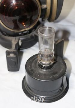 Santa Fe Railroad Caboose Lamp Adams & Westlake now Adlake Complete and Working