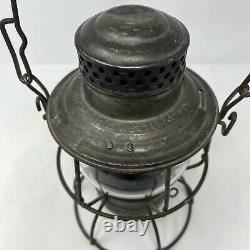 The Adams & Westlake Co. Adlake-Kero4-35 Antique/Vintage Railroad Lantern