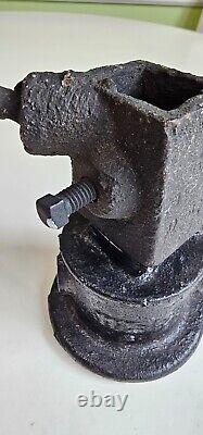 The Ironton RR Railroad Switch Signal Stand Lamp Fork Mount Adapter Base Lantern