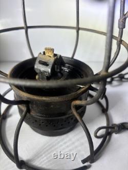 The Michigan Railroad Kerosene Lantern Lamp Clear Glass Globe Bail Handle Chain