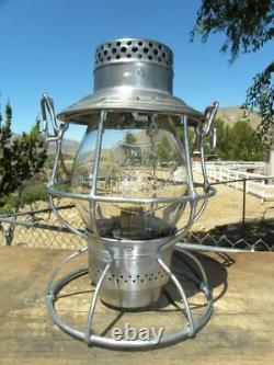 UNION PACIFIC RAILROAD LANTERN Clear Cast Lantern Globe