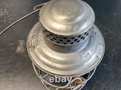 VINTAGE ADAMS & WESTLAKE ERIE RAILROAD LANTERN WithETCHED ERIE ADLAKE KERO GLOBE