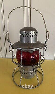 VINTAGE ADLAKE KERO RR LANTERN WITH ADLAKE KERO RED GLOBE IHB RAILROAD Unused