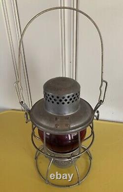 VINTAGE ADLAKE KERO RR LANTERN WITH ADLAKE KERO RED GLOBE IHB RAILROAD Unused