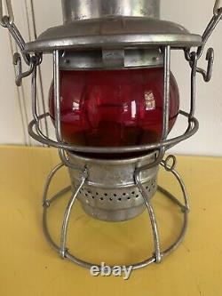 VINTAGE ADLAKE KERO RR LANTERN WITH ADLAKE KERO RED GLOBE IHB RAILROAD Unused