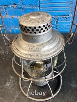 VINTAGE ADLAKE MICHIGAN CENTRAL RAILROAD LANTERN WithEMBOSSED (M. C. R. R.) GLOBE