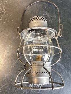 VINTAGE ADLAKE MICHIGAN CENTRAL RAILROAD LANTERN WithEMBOSSED (M. C. R. R.) GLOBE
