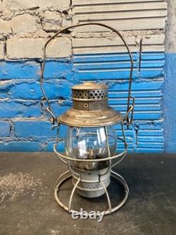 VINTAGE ADLAKE PENNSYLVANIA LINES RAILROAD LANTERN WithEMBOSSED PENN. LINES GLOBE