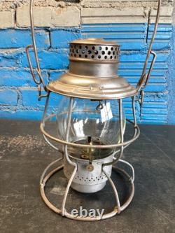 VINTAGE ADLAKE PENNSYLVANIA LINES RAILROAD LANTERN WithEMBOSSED PENN. LINES GLOBE