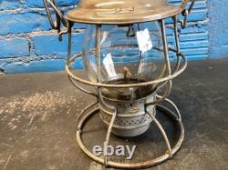 VINTAGE ADLAKE PENNSYLVANIA LINES RAILROAD LANTERN WithEMBOSSED PENN. LINES GLOBE