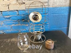 VINTAGE ADLAKE THE ADAMS PENNSYLVANIA LINES RAILROAD LANTERN WithETCHED GLOBE