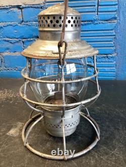VINTAGE ADLAKE THE ADAMS PENNSYLVANIA LINES RAILROAD LANTERN WithETCHED GLOBE