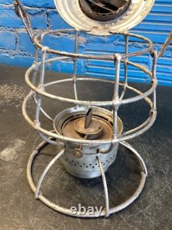 VINTAGE ADLAKE THE ADAMS PENNSYLVANIA LINES RAILROAD LANTERN WithETCHED GLOBE