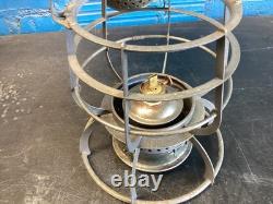 VINTAGE ARMSPEAR(S. Ry)SOUTHERN RAILWAY RAILROAD LANTERN WithEMB. SOUTHERN Ry GLOBE