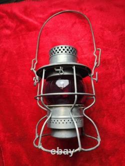 VINTAGE Adlake Kero Adams Westlake S. P. Co Railroad Lantern Canada kerosene lamp