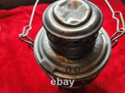 VINTAGE Adlake Kero Adams Westlake S. P. Co Railroad Lantern Canada kerosene lamp