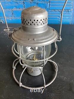 VINTAGE HANDLAN FRISCO RAILROAD BRANDED RR LANTERN WithETCHED SAFETY FIRST GLOBE