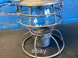 VINTAGE HANDLAN ROCK ISLAND LINES RAILROAD LANTERN WithUNMARKED CLEAR GLOBE