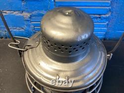 VINTAGE HANDLAN ROCK ISLAND LINES RAILROAD LANTERN WithUNMARKED CLEAR GLOBE