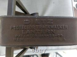 VINTAGE Pennsylvania Railroad Dietz Protector Trackwalker Lantern