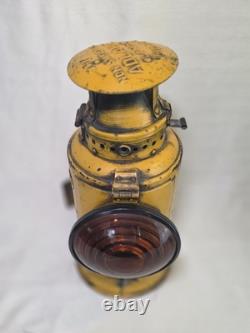 VTG PRR ADLAKE Caboose Lantern Chicago Railroad Collectible Train Oil Lamp