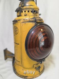 VTG PRR ADLAKE Caboose Lantern Chicago Railroad Collectible Train Oil Lamp