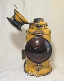 VTG PRR ADLAKE Caboose Lantern Chicago Railroad Collectible Train Oil Lamp