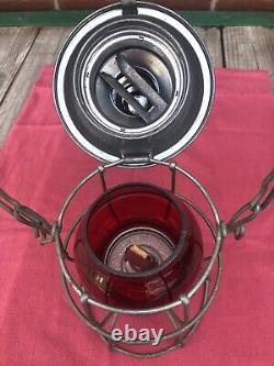Very Nice Southern Railway lantern Red Globe Adlake Own By Special agent CNO&TP